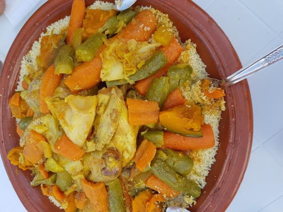 Délicieux Couscous à Dayat Erroumi